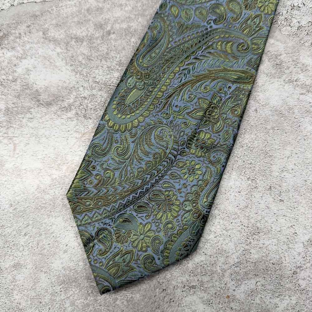 BEAU BRUMMEL 100% Silk Tie Mens OS Green Paisley China Necktie 59x3.5" Jacquard